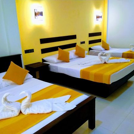 Amron Resort Sigiriya Buitenkant foto