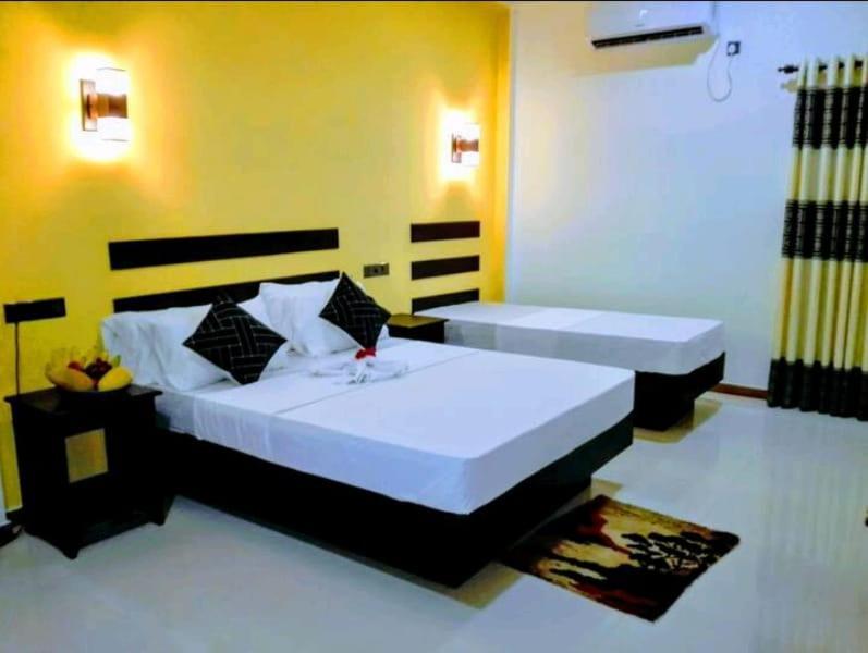 Amron Resort Sigiriya Buitenkant foto