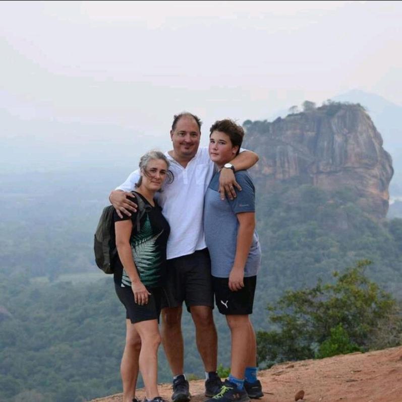 Amron Resort Sigiriya Kamer foto